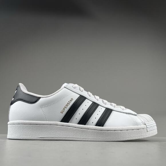 Adidas Superstar Mens 10 White Black Gold Leather Casual Sneaker Athletic EG4958 - Picture 6 of 8